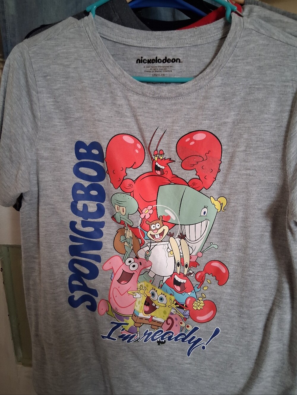 Nickelodeon SpongeBob Gray Graphic Tee with Colorful Character Print